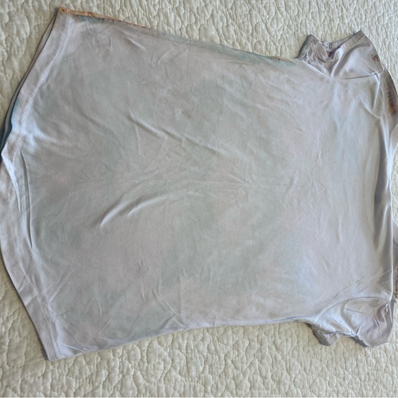 Colorful Graphic T-Shirt with Floral and Animal Design - Picture 3 of 3